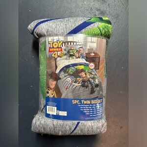 Brand New Toy Story Twin Bed Set